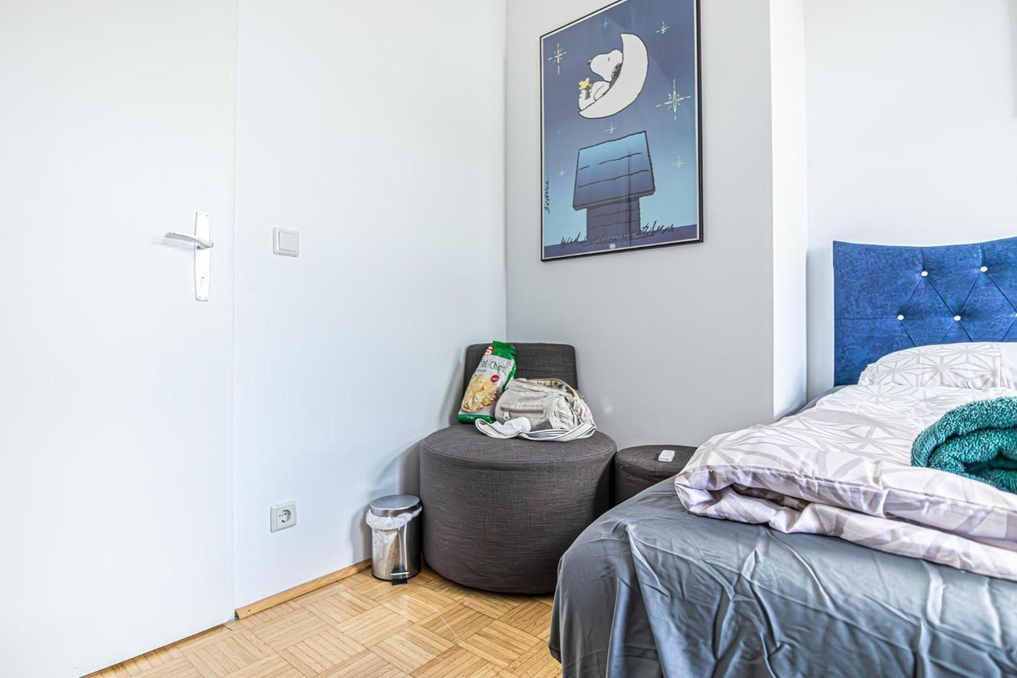 Near Schoenbrunn - Economy Rooms In Shared Apartment At Meidling Train Station Vienne Extérieur photo