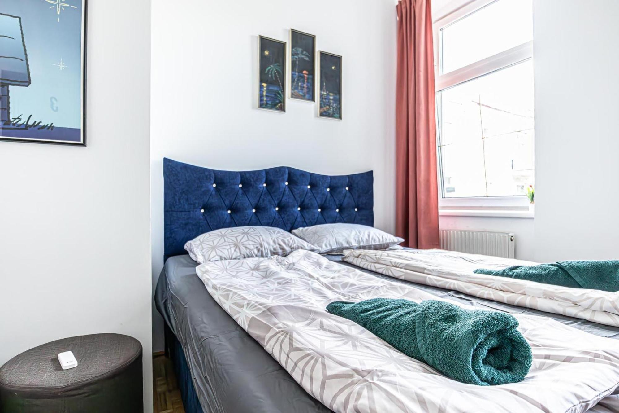 Near Schoenbrunn - Economy Rooms In Shared Apartment At Meidling Train Station Vienne Extérieur photo